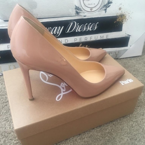 Christian Louboutin Shoes - Sexy New 100mm Pigalle heels in Nude